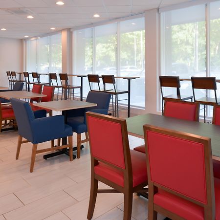 Holiday Inn Express Towson- Baltimore North By Ihg Exteriör bild